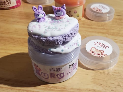 Customer photo review of Kuromi Cake