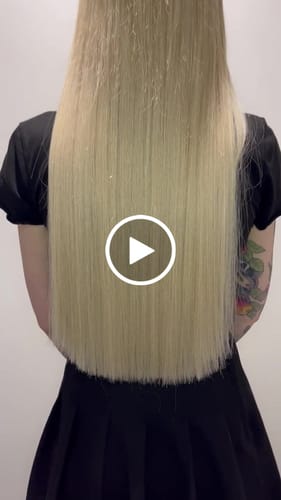 Customer video review of 22" Mini Weft Hair Extensions 1pc/50g