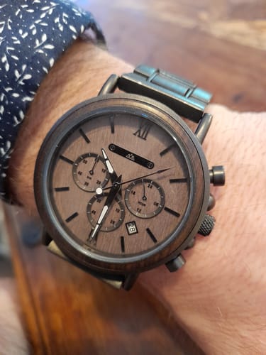 Customer photo review of Montre en Bois Homme - Marshal Brown Classy