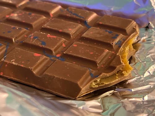 Customer photo review of Love Isn't Bizarre Bar 100g