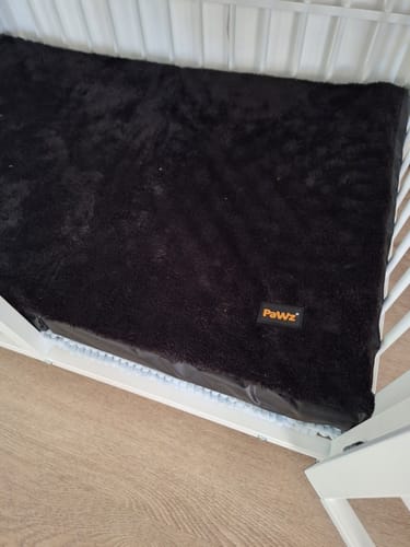 Customer photo review of Pawz Foldable Travel Dog Beds