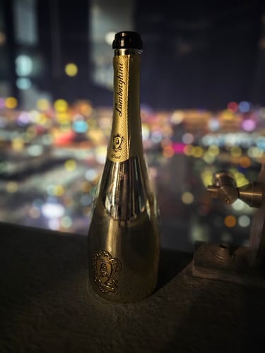 Customer photo review of Lamborghini Oro Vino Spumante with Gift Set