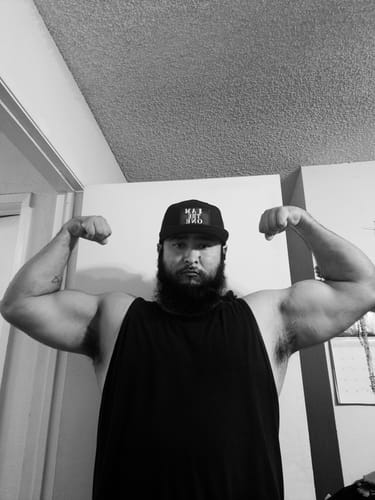 Customer photo review of Snapback Hats | I Am The One | Iron Addicts Brands (Black/White)