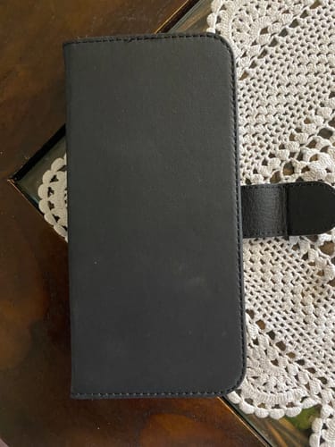 Customer photo review of MAGNETIC WALLET CASE MAGSAFE GENUINE NAPPA IPHONE 15 PLUS