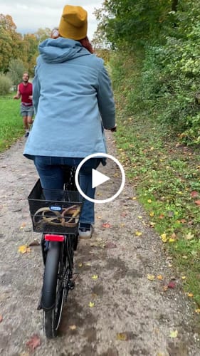 Customer video review of Kvisp Dog Bike Carrier