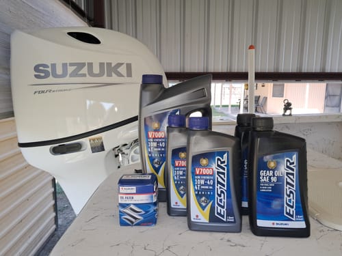 Customer photo review of Suzuki Outboard Lower Unit Gear Oil Change Kit