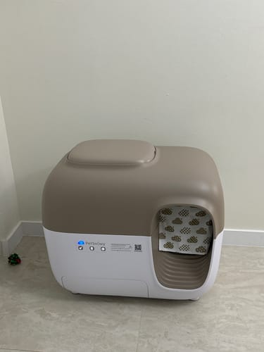 Customer photo review of Self-Cleaning Litter Box