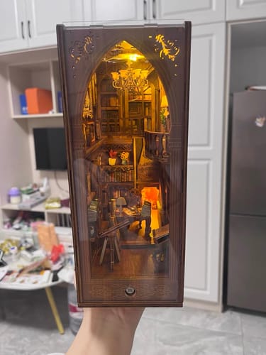 Customer photo review of Library of Books DIY Book Nook