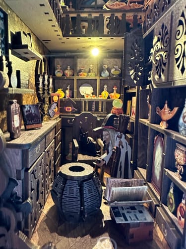 Customer photo review of Magic Night Potion DIY Book Nook Kit