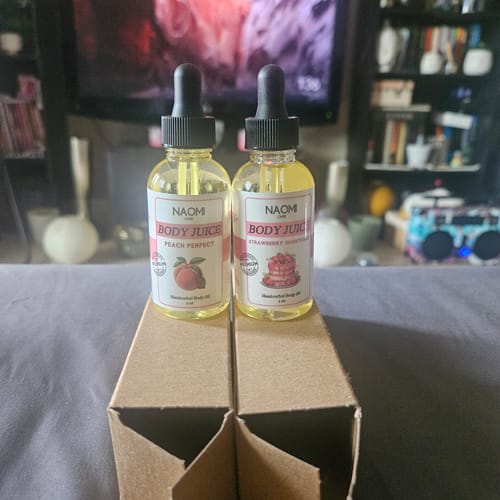 Customer photo review of Naomi Body Juice - Strawberry Shortcake