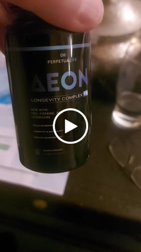 Customer video review of AEON™ NAD+ Liposomal Longevity Complex with Nicotinamide DUO™