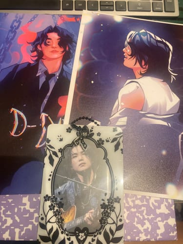 Customer photo review of Festa Photocard Holder