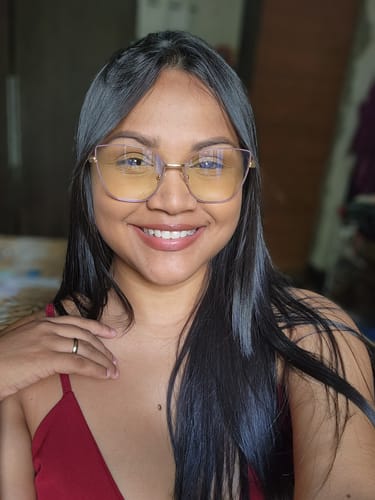 Customer photo review of Óculos Manila - Anti Luz Azul