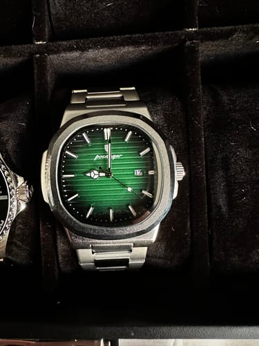 Customer photo review of Lucky Fours® Caspian