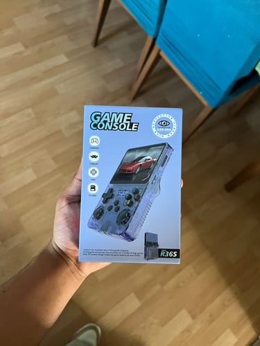 Reseña con foto de un cliente sobre MiniRetro Pro
