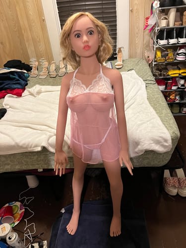 Customer photo review of Telma 150cm/4ft 9 TPE Sex Doll