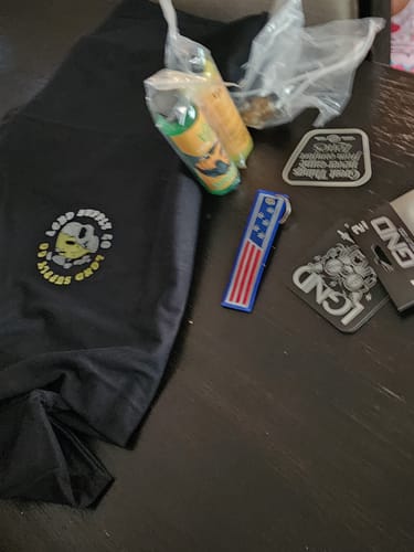 Customer photo review of Limited LGND59™ Mystery CASH Box