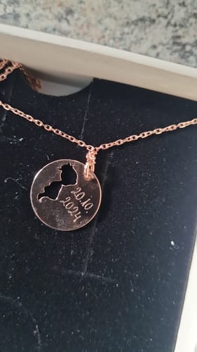 Customer photo review of Halskette mit Gravur "Mama"