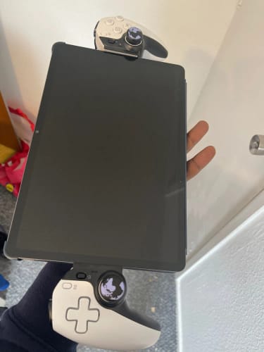 Customer photo review of MovieHub™ GameSnap Controller