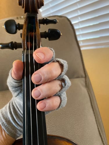 Customer photo review of Premium Onecompress™ Gloves