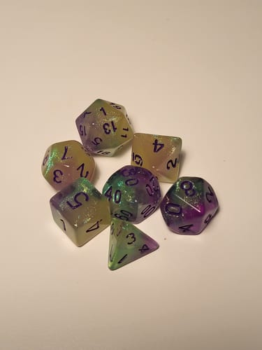 Customer photo review of Witches' Living Brew - 7 Piece DnD Dice Set | Acrylic RPG Gaming Dice