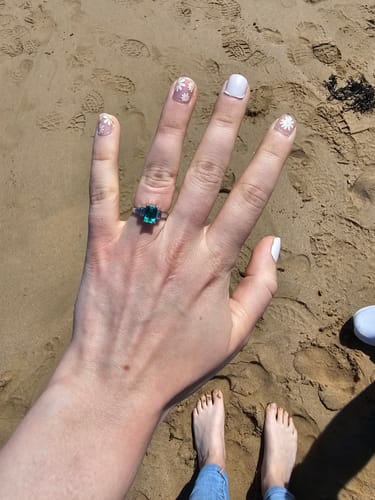 Customer photo review of Olive | Green with Glitter Nail Polish Wraps