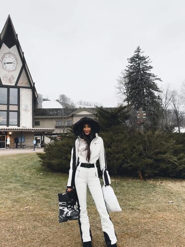 Customer photo review of Fur Collar One-piece Ski Snow Jumpsuit Hooded Ski Outwear