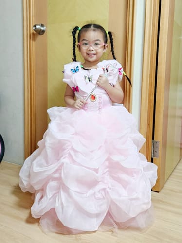Customer photo review of Baby Girl First Communion Dress Girl Formal Pink Elegant Fluffy Flower Birthday Party Dress