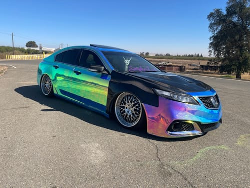 Customer photo review of 2009-2014 Acura TL vented carbon fiber Fenders