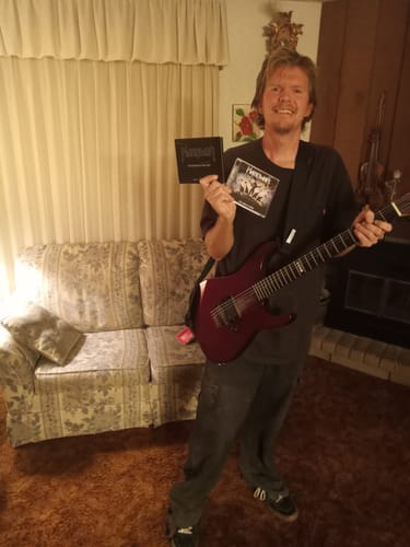 Customer photo review of Manowar EP THUNDER IN THE SKY DELUXE EDITION 2 DISC