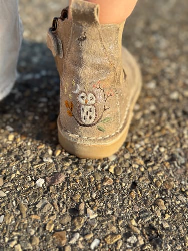Customer photo review of Ankle Boot Owl - Galaxy Suede