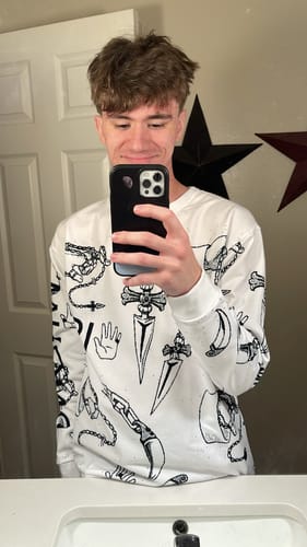 Customer photo review of Something's wrong® Light Sweatshirt (limited to 20)
