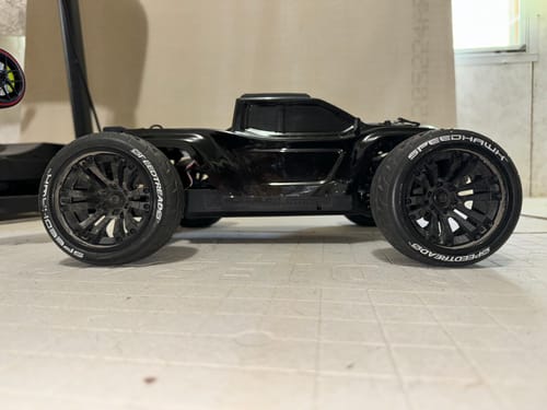 Customer photo review of Rlaarlo Carbon Fiber MINI 1:10 Scale RTR Brushless Monster Truck, RZ001B-C
