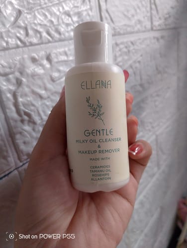 Customer photo review of Gentle Milky Oil Cleanser & Makeup Remover