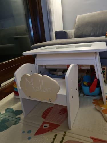 Customer photo review of Tavolino multiattività per bambini (sediolina inclusa)
