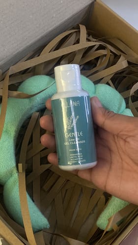 Customer photo review of Gentle Low pH Gel Cleanser