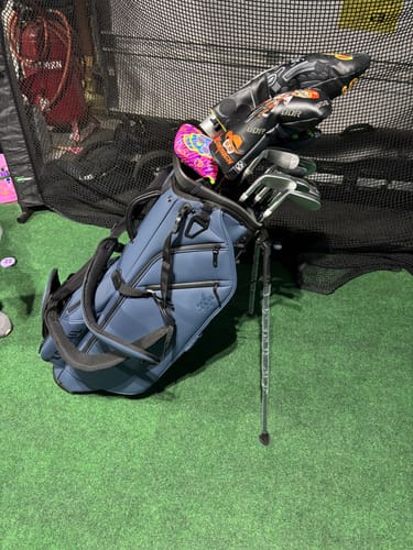 Customer photo review of KRADUL LUX 9.5 Hybrid Stand Bag: Blue Steel