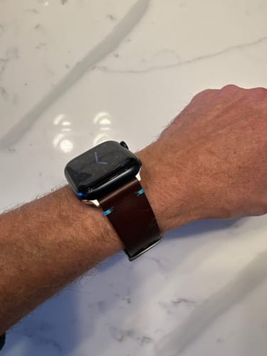 Customer photo review of The Maverick Italian Leather Apple Watch Band - Bordeaux Brown