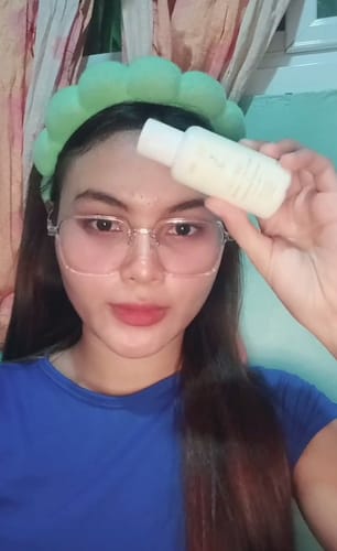 Customer photo review of Gentle Milky Oil Cleanser & Makeup Remover