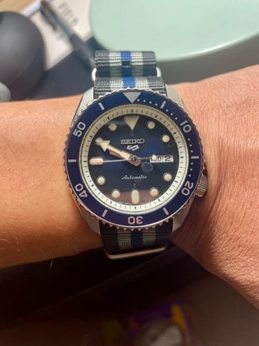 Customer photo review of Original - Bond Blue