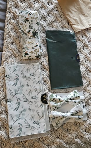 Katie V. review of Emerald Satin Pocket Square image 1 out of 1