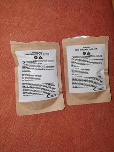 Customer photo review of Alien OG x 40% 10-OH-HHC