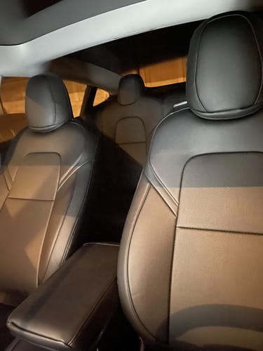 Customer photo review of EVAAM® Leather Full Seat Covers for Tesla Model 3/Y/S/X