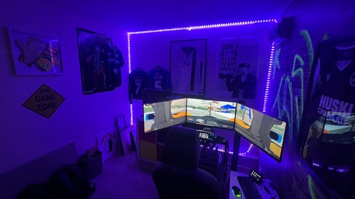 Customer photo review of Simulator Monitor Stand