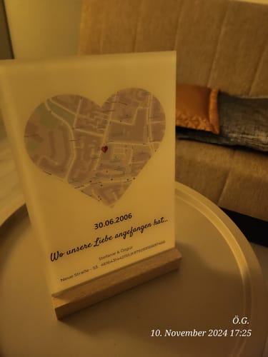 Kundenbewertung mit Foto zu "Unser Ereignis" - Personalisierte Acryltafel