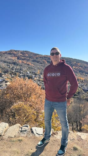 Customer photo review of Блуза с качулка "Капанска"