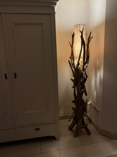 Customer photo review of Treibholz Stehlampe VILLA Lampenschirm Natur