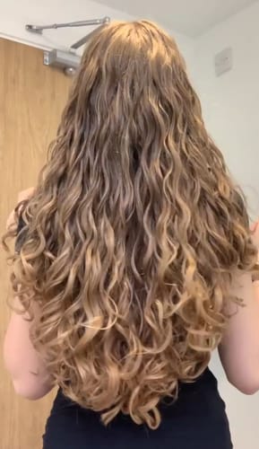 Customer photo review of Stars Nebula Waves Gel for Styling Waves & Curls