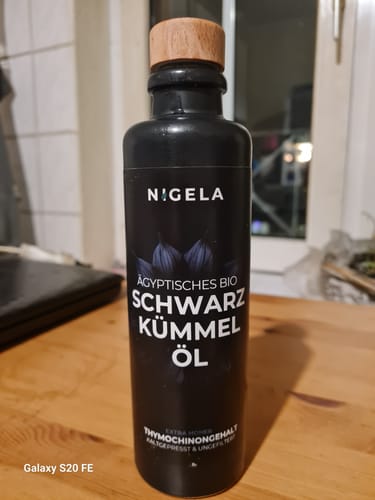 Customer photo review of Ägyptisches Bio Schwarzkümmelöl ungefiltert - kaltgepresst in Rohkostqualität - 200ml