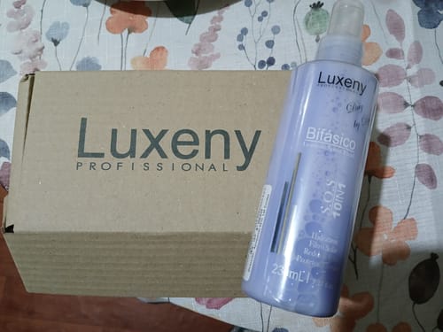 Reseña con foto de un cliente sobre Spray Bifásico 10 en 1 230 ml